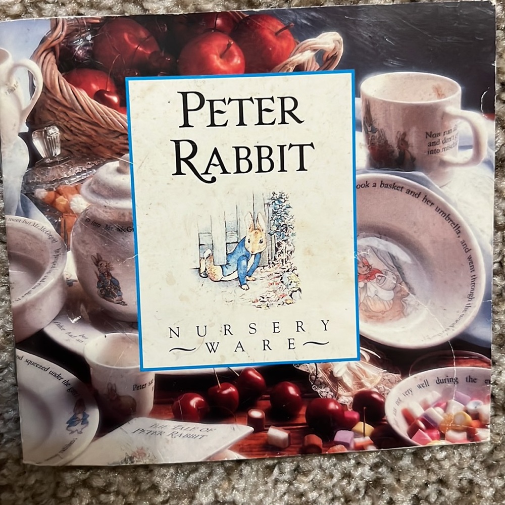 Peter Rabbit by Wedgwood. - Picture 6 of 8